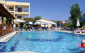 Summer Memories Aparthotel